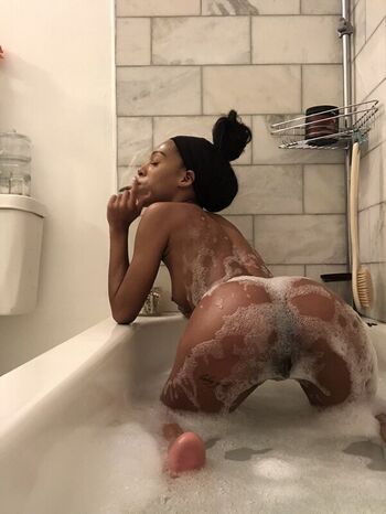 Full leaked Bria backwoods page private onlyfans photo
