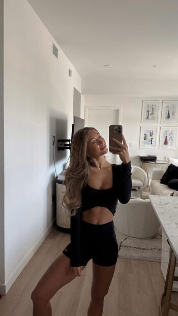 Full leaked Briar nolet page private onlyfans photo