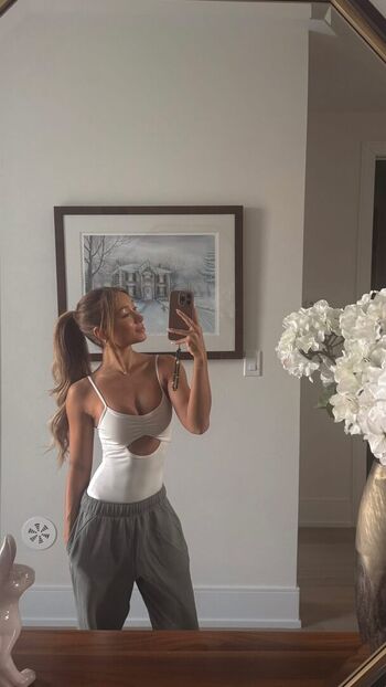 Full leaked Briar nolet page private onlyfans photo