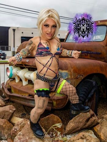Full leaked Bridget the midget page private onlyfans photo