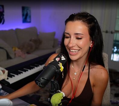 Full leaked Brieanneroksa private onlyfans photo