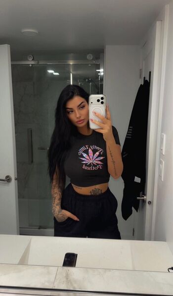 Full leaked Britany mongeau private onlyfans photo