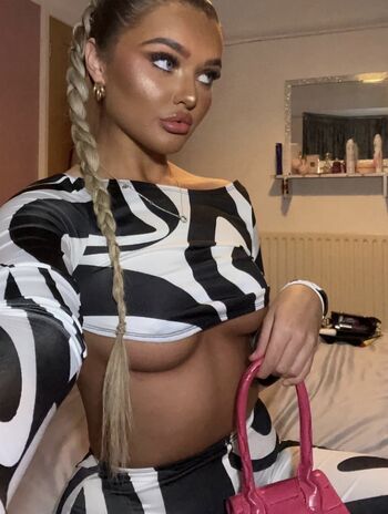 Full leaked British chavs page private onlyfans photo