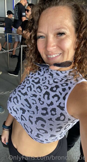 Full leaked Broncocutie private onlyfans photo