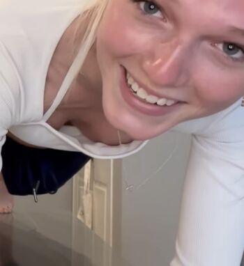 Full leaked Brooke isabella page private onlyfans photo