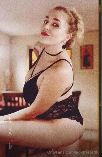 Full leaked Busty goddess private onlyfans photo