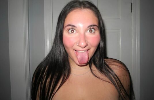 Full leaked Bustybri private onlyfans photo