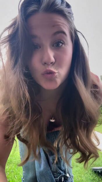Full leaked Caeli mckay page private onlyfans photo