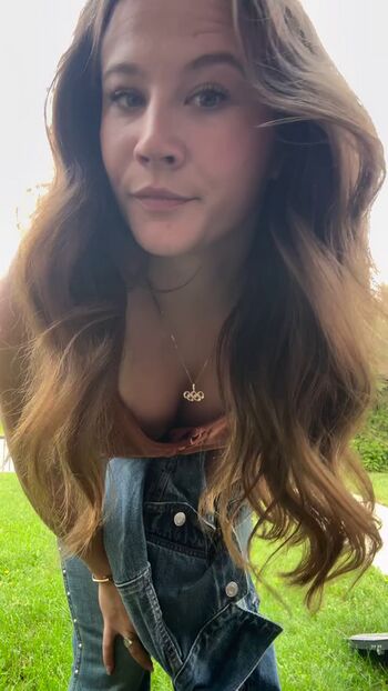 Full leaked Caeli mckay page private onlyfans photo