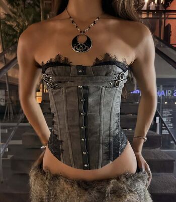 Full leaked Cait knight page private onlyfans photo