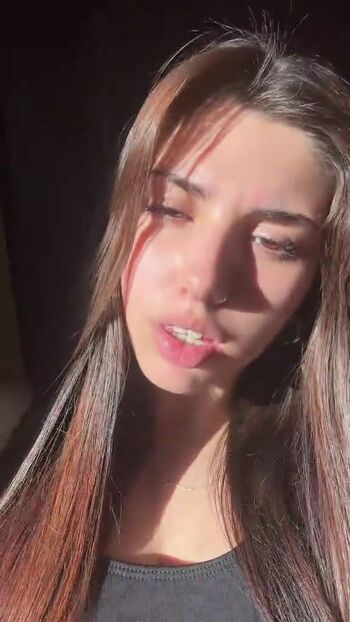 Full leaked Candepuggioni private onlyfans photo