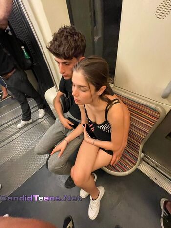 CANDID Boobs