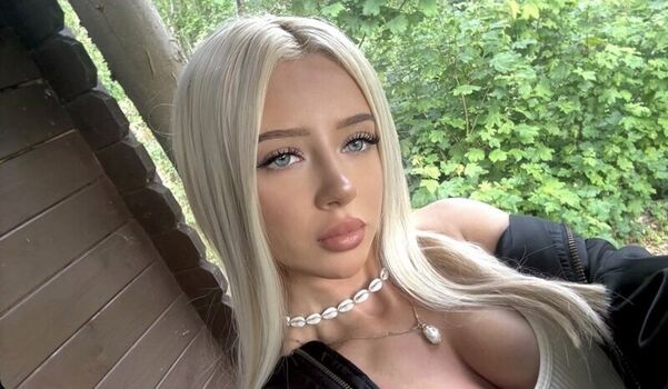 Full leaked Capriceaterrell private onlyfans photo