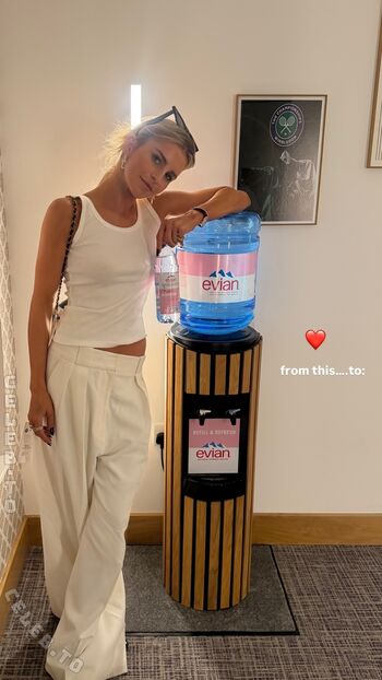Full leaked Caro daur page private onlyfans photo