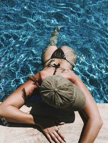 Full leaked Caro phie private onlyfans photo