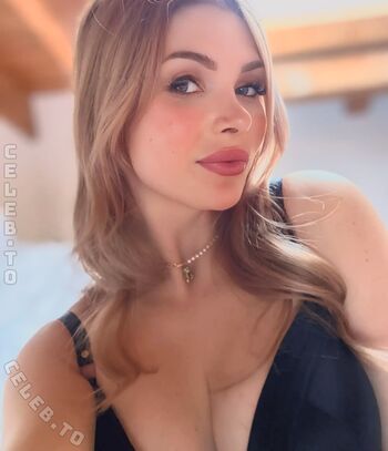 Full leaked Carolin grob page private onlyfans photo