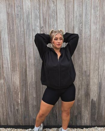 Full leaked Carys whittaker page private onlyfans photo