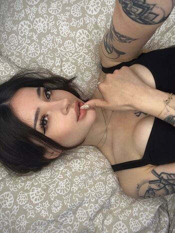 Full leaked Cata leyah page private onlyfans photo