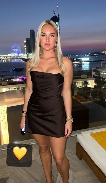 Full leaked Charley hull private onlyfans photo