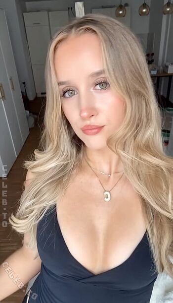 Full leaked Charlotte rssgr private onlyfans photo