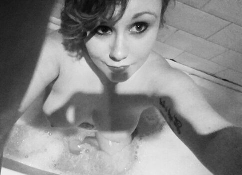 Full leaked Chbarli private onlyfans photo