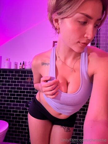 Full leaked Cheleche private onlyfans photo