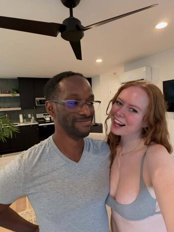 Full leaked Cherrylovebombb private onlyfans photo