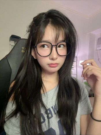 Full leaked Chichi private onlyfans photo