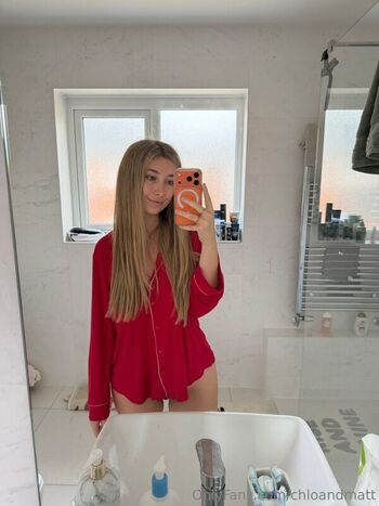 Full leaked Chloe may page private onlyfans photo