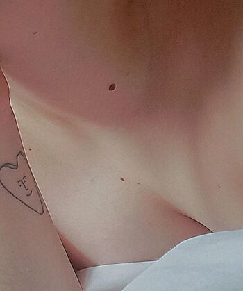 Full leaked Chlorisnymph private onlyfans photo