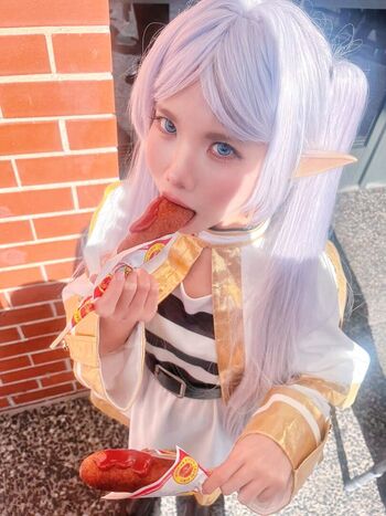 Full leaked Chuun ie page private onlyfans photo