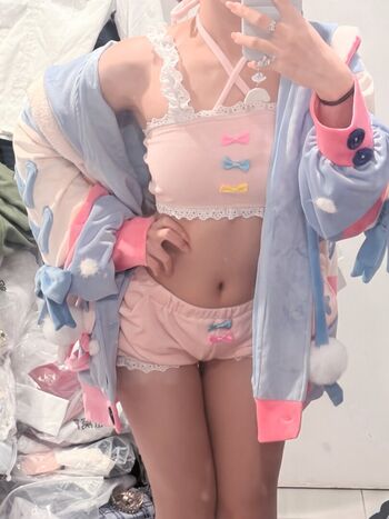 Full leaked Chuun ie page private onlyfans photo