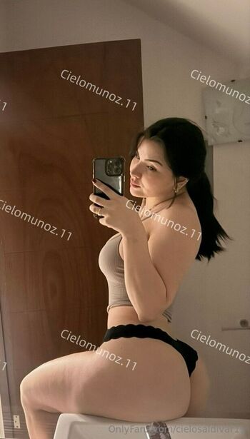Full leaked Cielo saldivar page private onlyfans photo