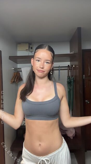 Full leaked Clairemaele private onlyfans photo