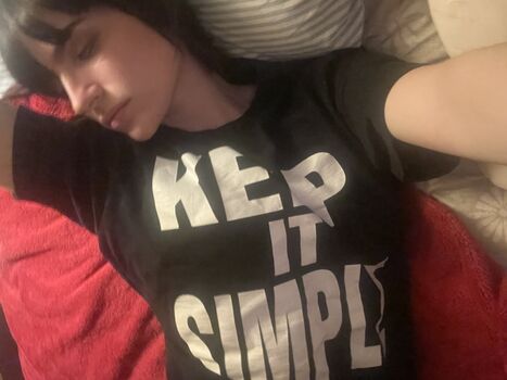 Full leaked Claireyael private onlyfans photo