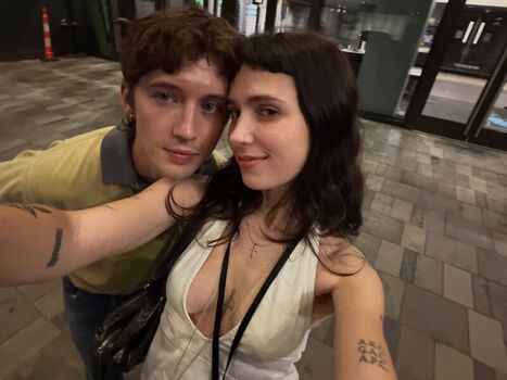 Full leaked Clairo private onlyfans photo