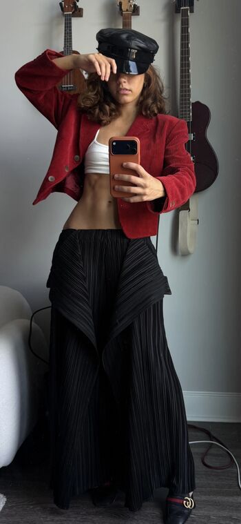 Full leaked Clara west page private onlyfans photo