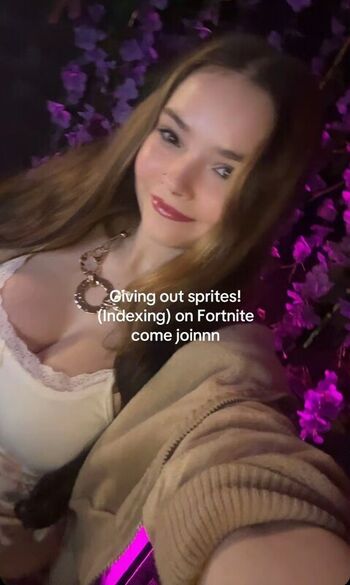 Full leaked Clumsy ori private onlyfans photo