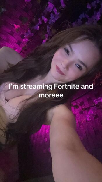 Full leaked Clumsyori private onlyfans photo