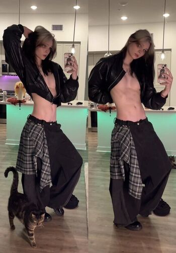 Full leaked Comfycakes  page private onlyfans photo