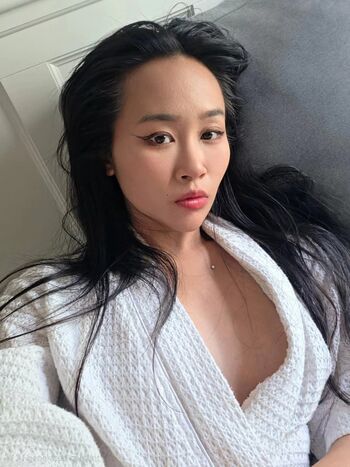 Full leaked Connie han page private onlyfans photo