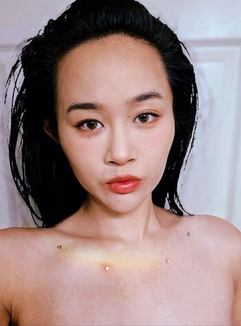 Full leaked Connie han page private onlyfans photo