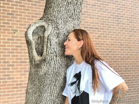 criscyborg