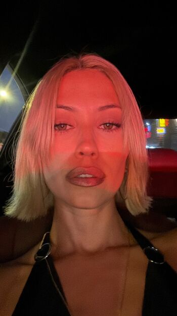 Full leaked Cristallserrano private onlyfans photo