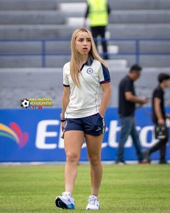 Cristina Montaรฑo