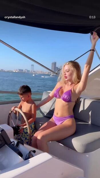 Full leaked Crystallandysh page private onlyfans photo