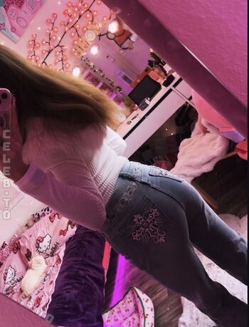 Full leaked Crystalmarykitty page private onlyfans photo