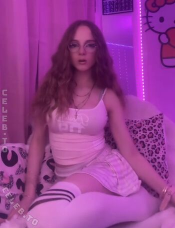 Full leaked Crystalmarykitty page private onlyfans photo