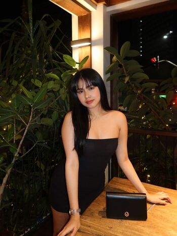 Full leaked Crystelle ann private onlyfans photo