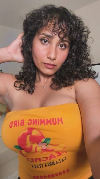 Full leaked Curlywurdy page private onlyfans photo